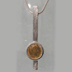 Munt hanger