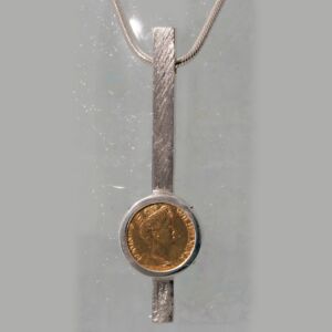 Munt hanger