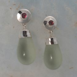 Toermlijn en jade oorsieraden