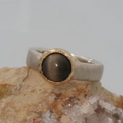Kwartskattenoog ring