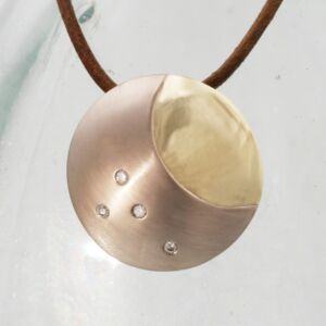 Gouden hanger