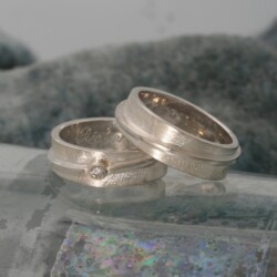 Zilveren ringen met briljant