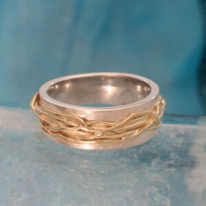 Zilveren met gouden wikkelring