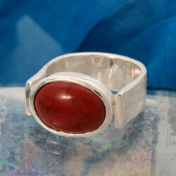 Zilveren ring met rode Jaspis