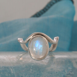 Nieuwe maan, een nieuw begin. Maansteen