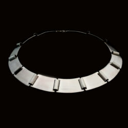 Mat zilveren collier