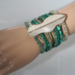 Zilveren kralen armband met amazoniet, turkoois, topaas, jade, aquamarijn en groene agaat.